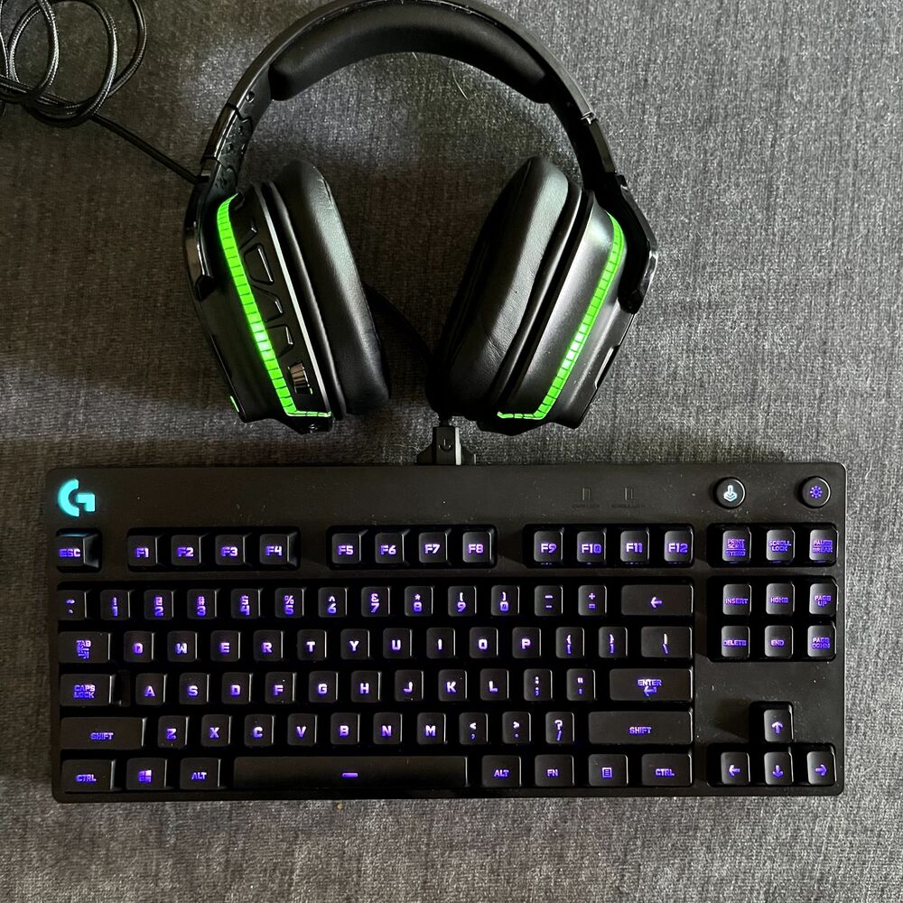Lot of 2 Logitech G935 Headset (No dongle) G pro tkl Wired Mechanical Keyboard